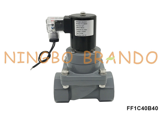 1-1/2' DN40 Anti Korosi CPVC Solenoid Valve Untuk Asam Kimia 220V 24V