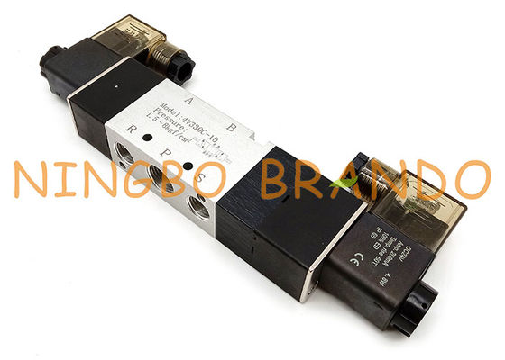 Airtac Type 4V330C-10 5/3 Way Closed Center Air Control Valve